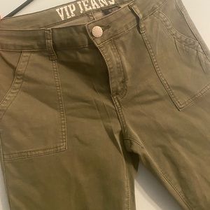 ARMY GREEN VIP JEANS | Butt Lifting